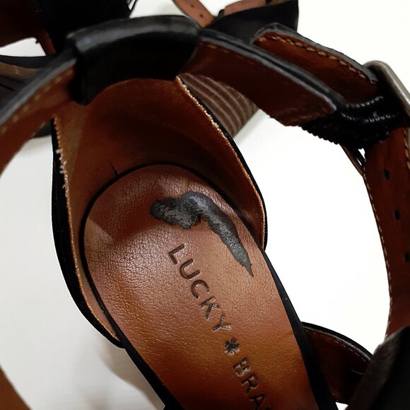 LUCKY BRAND Leesha Fringe T-strap Sandals with Block Heel in Black Suede Leather - Picture 10 of 13